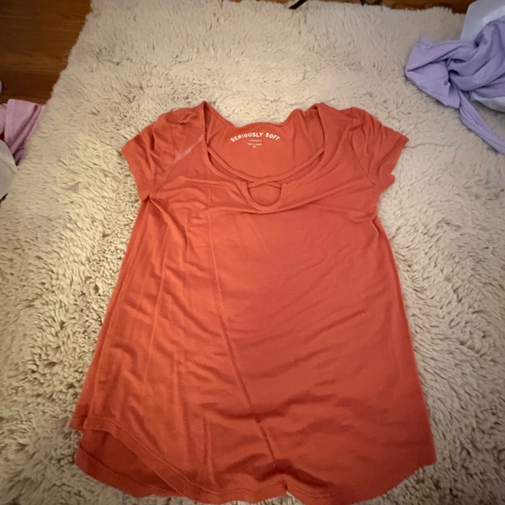 Aeropostale Women's Short Sleeve Top in Rust